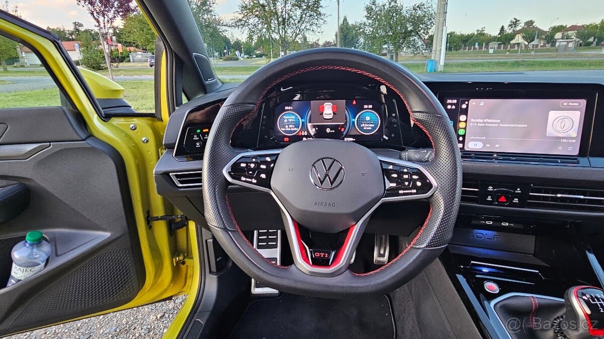 2023 Volkswagen GOLF - 11