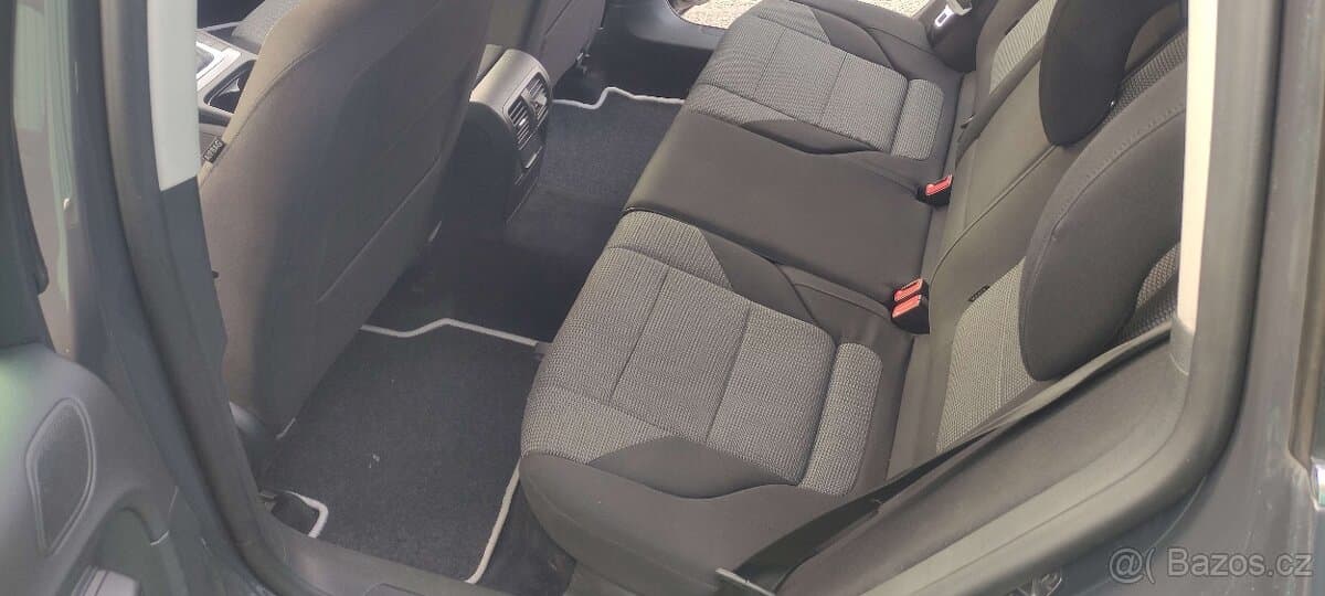 2014 Volkswagen PASSAT - 11