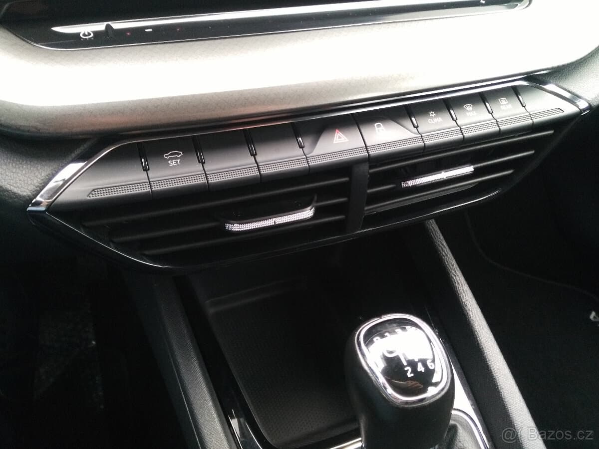 2021 Škoda OCTAVIA - 11