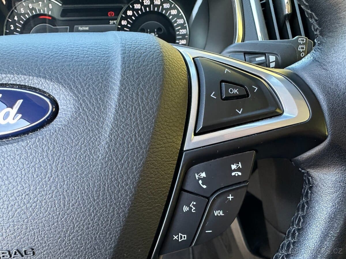 2020 Ford GALAXY - 11