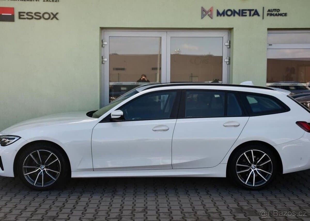 2020 BMW 3-SERIES - 11
