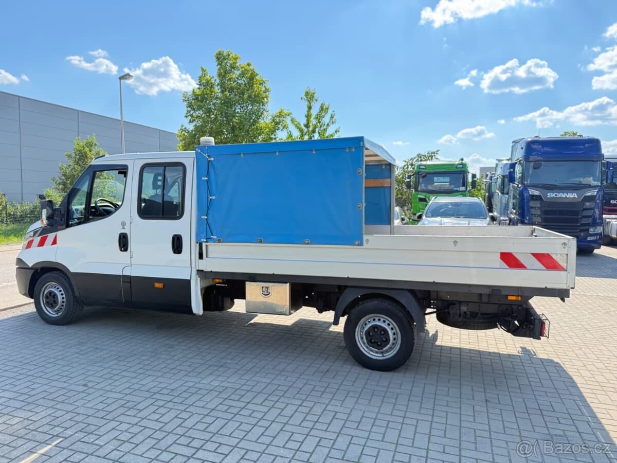2015 Iveco OSTATNÍ - 11