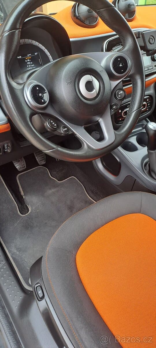 2016 Smart FORFOUR - 11