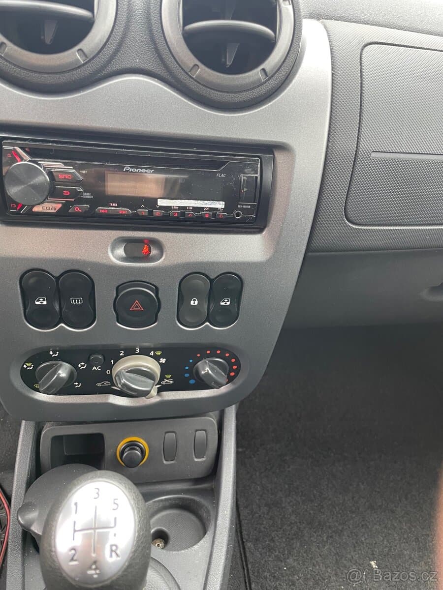 2010 Dacia DUSTER - 11