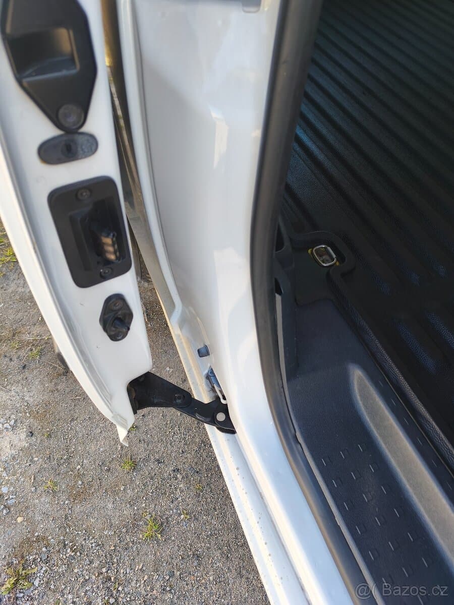 2013 Volkswagen CADDY - 11