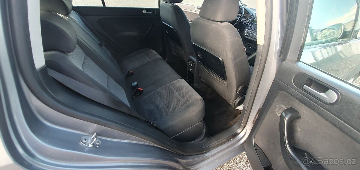 2009 Volkswagen GOLF - 11