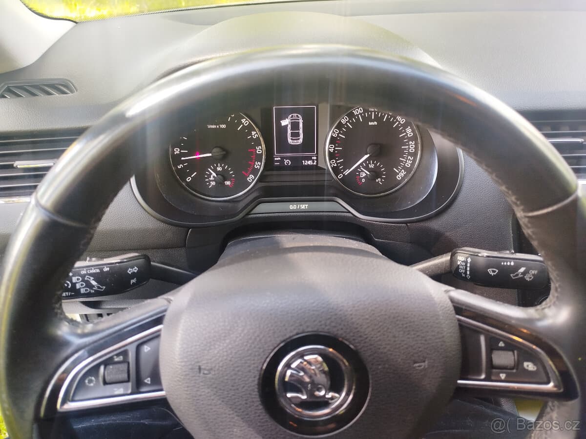 2015 Škoda OCTAVIA - 11