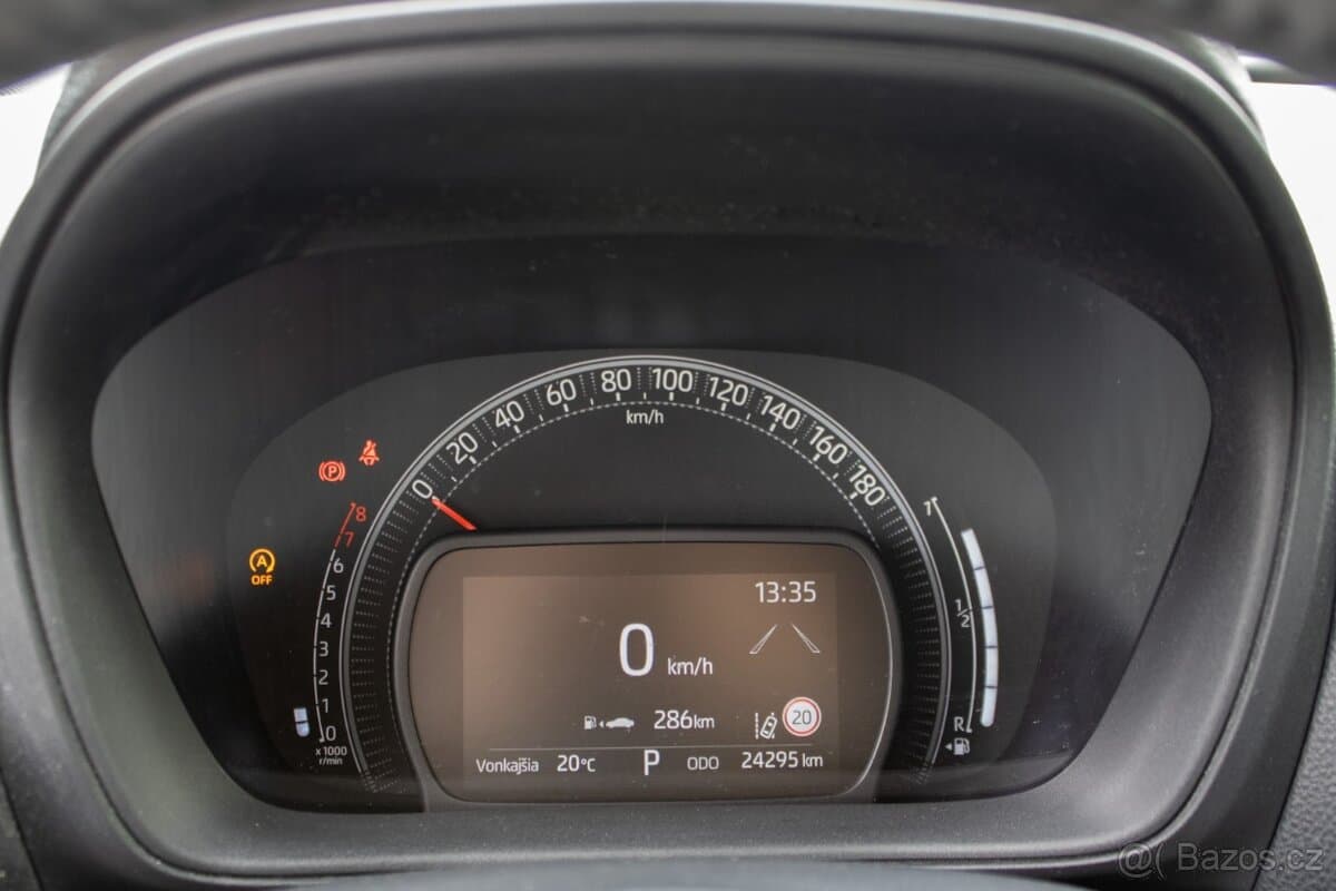 2023 Toyota AYGO - 11
