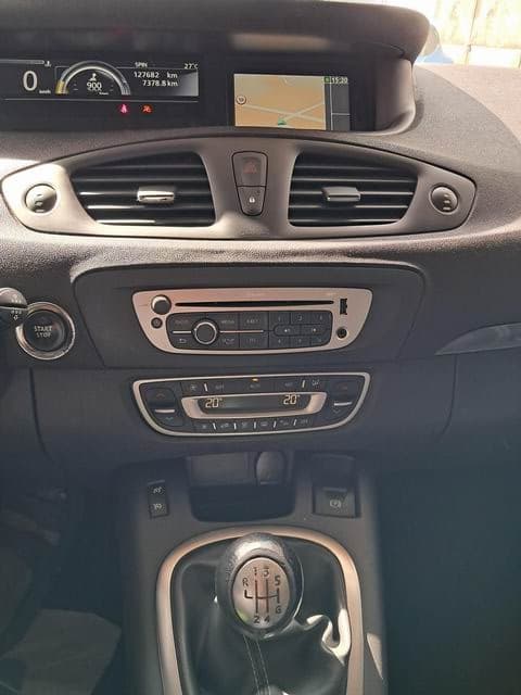 2014 Renault SCENIC - 11