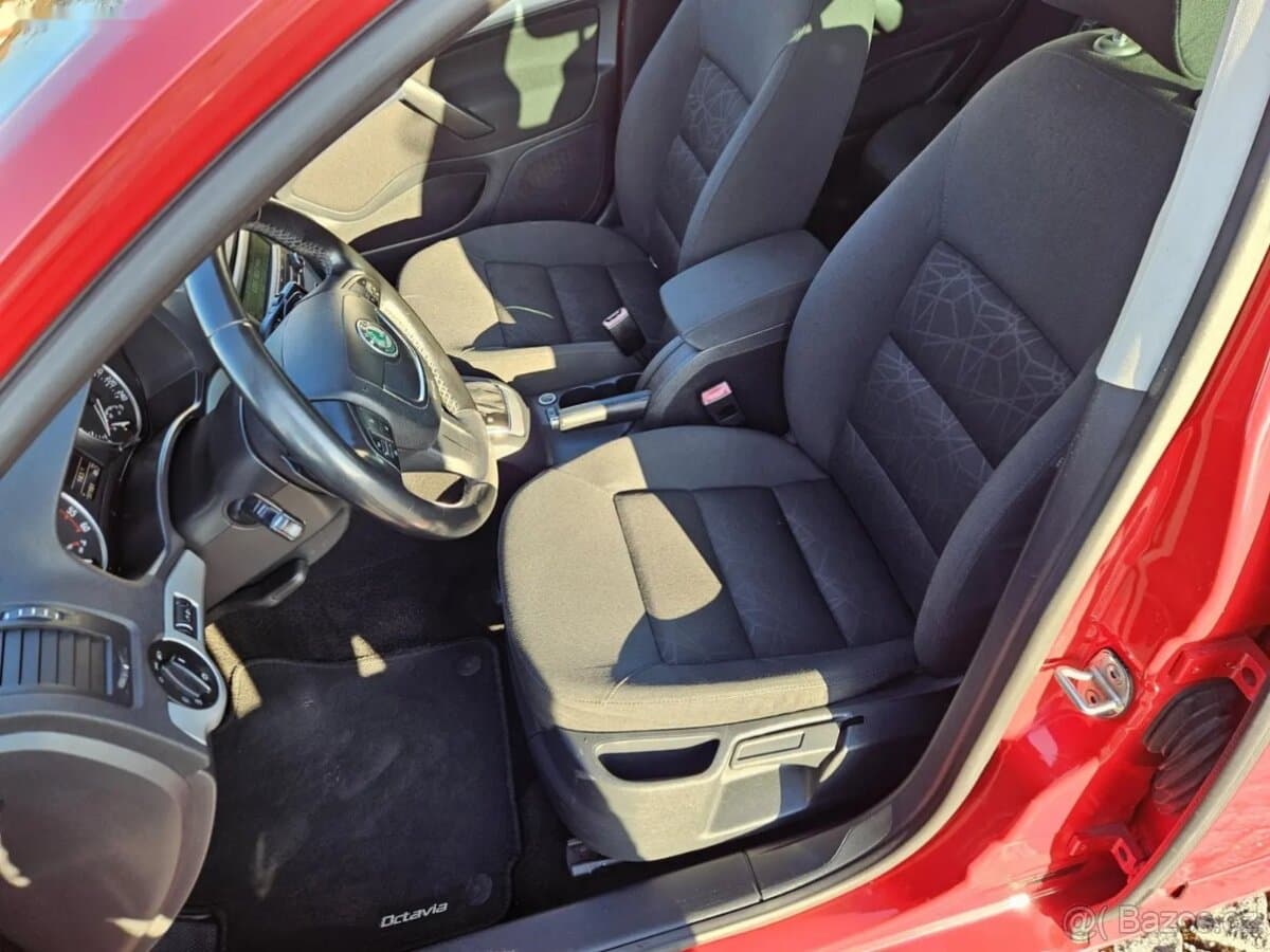 2012 Škoda OCTAVIA - 11