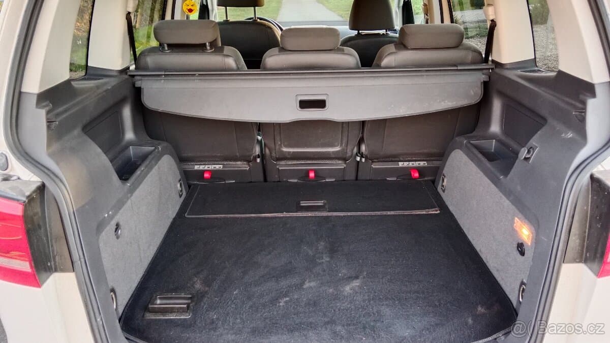 2011 Volkswagen TOURAN - 11