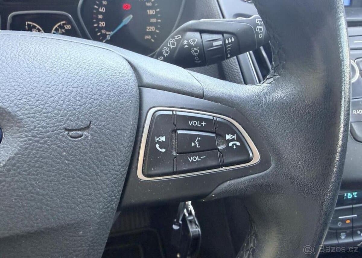 2016 Ford FOCUS - 11