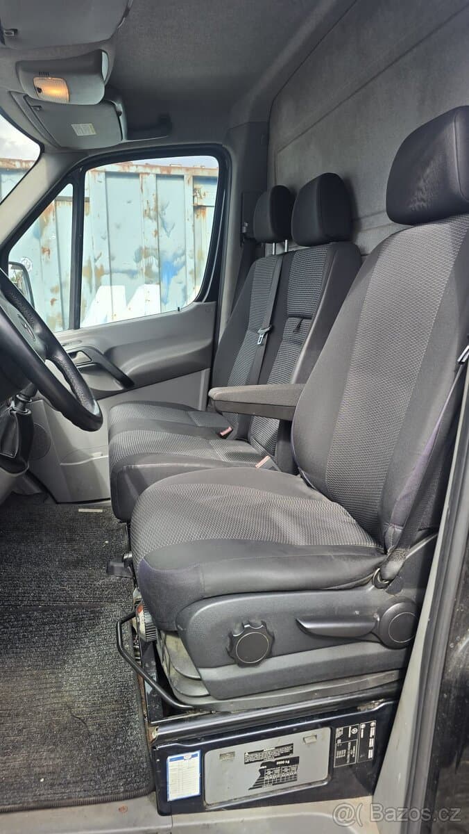 2009 Mercedes-Benz SPRINTER - 11