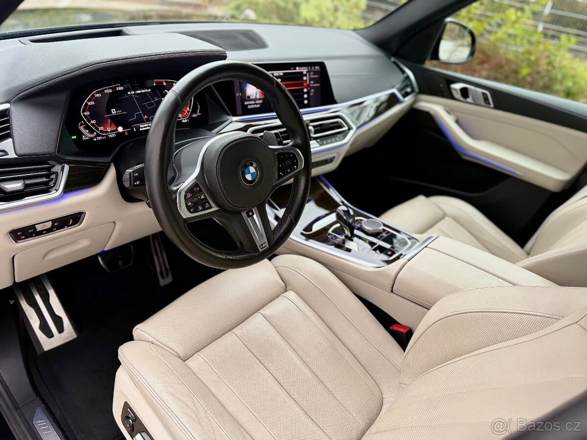 2019 BMW M5 - 11