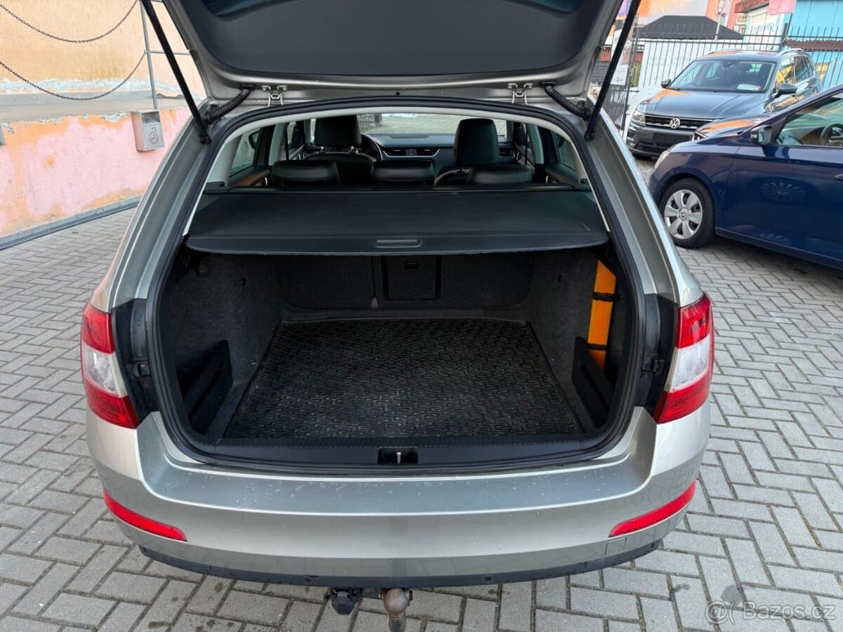 2015 Škoda OCTAVIA - 11