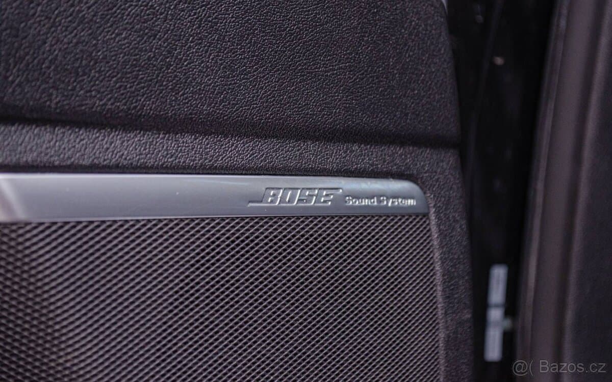 2010 Audi S3 - 11