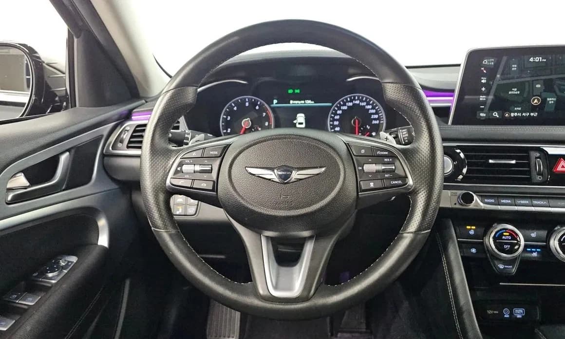 2020 Genesis G70 - 11