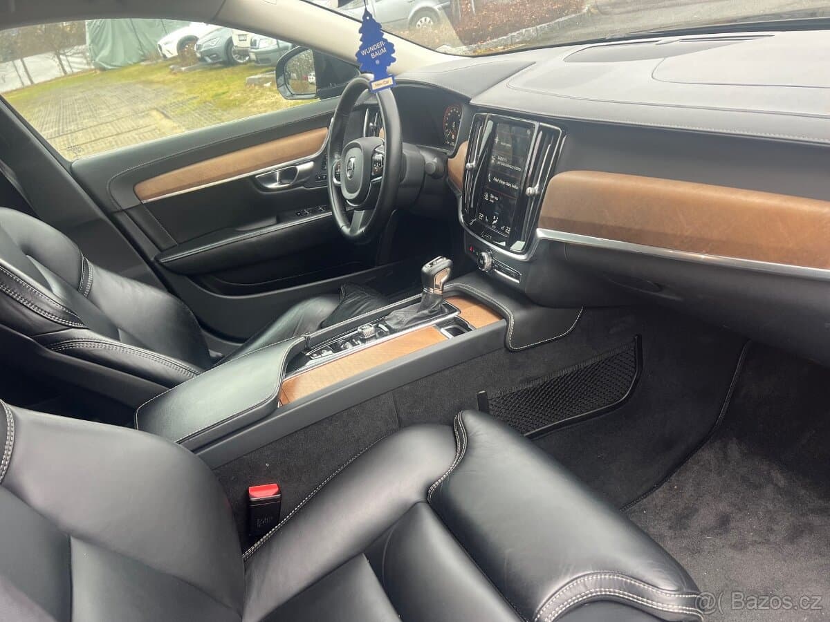 2018 Volvo S90 - 11
