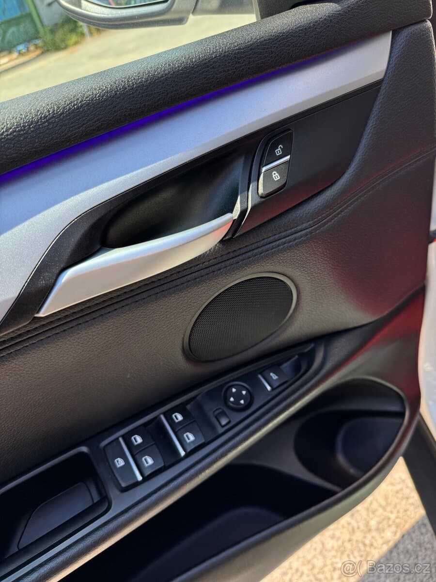 2015 BMW X5 - 11