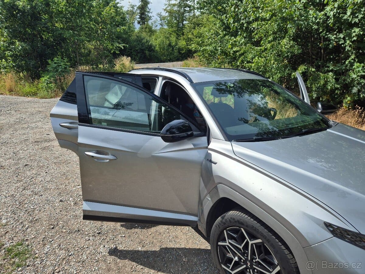 2022 Hyundai TUCSON - 11