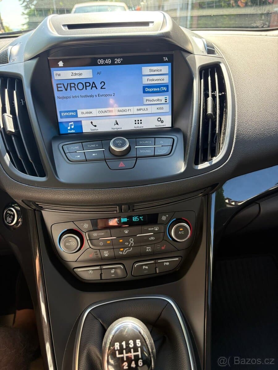 2019 Ford KUGA - 11