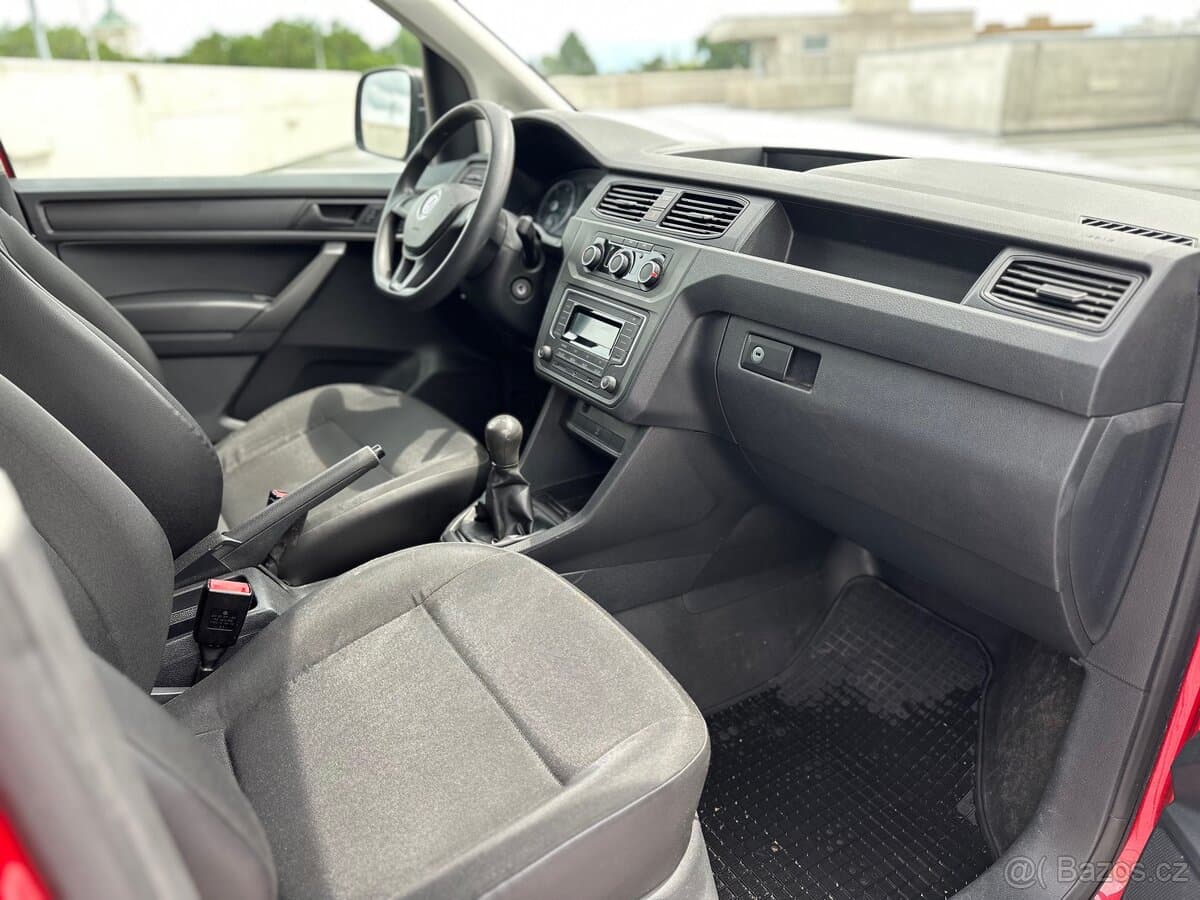 2016 Volkswagen CADDY - 11
