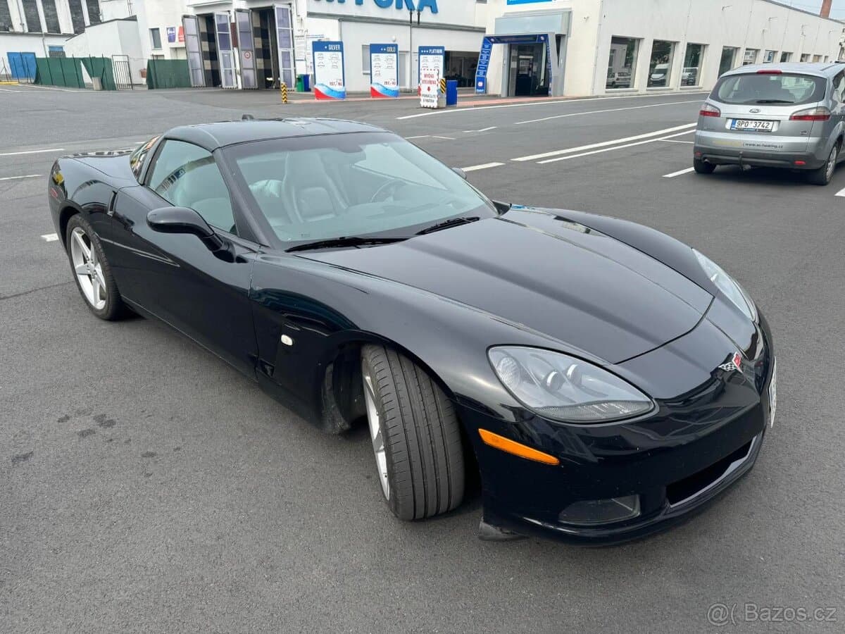 2005 Chevrolet CORVETTE - 11