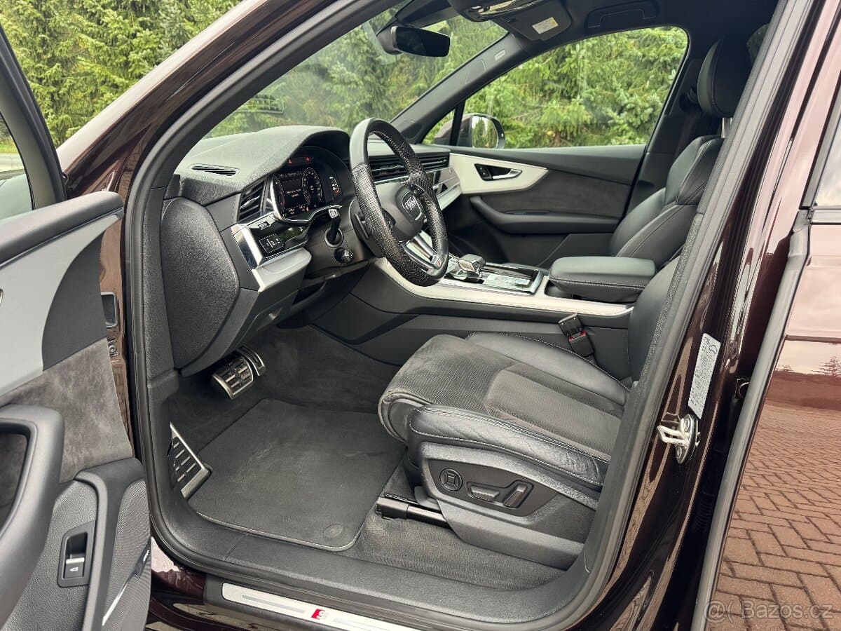 2020 Audi Q7 - 11