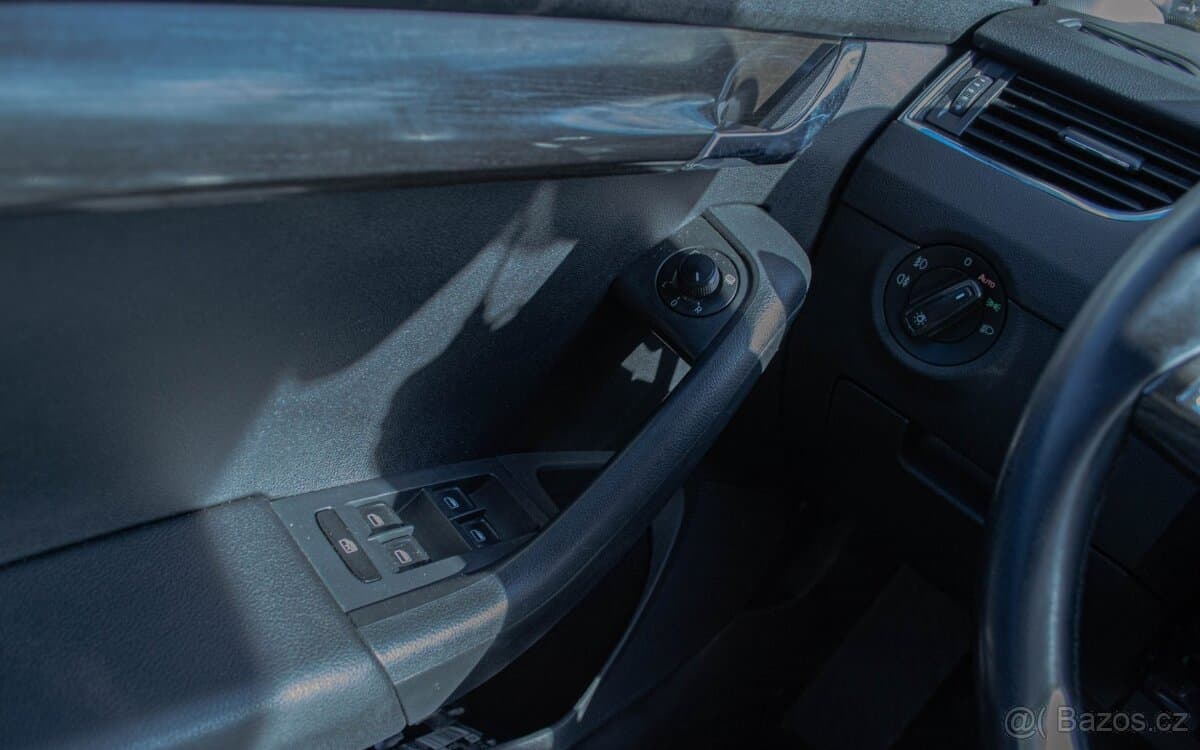 2014 Škoda OCTAVIA - 11