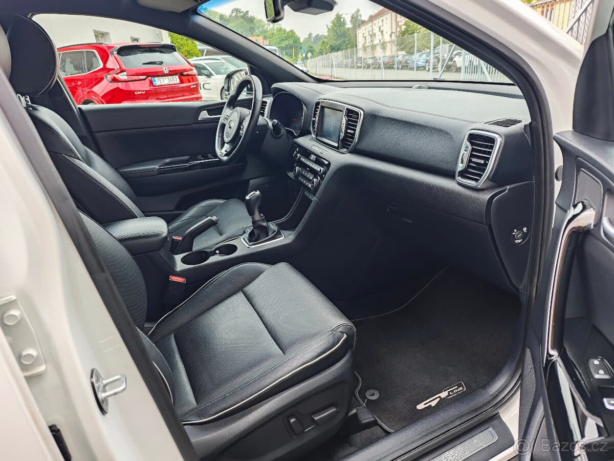 2016 Kia SPORTAGE - 11