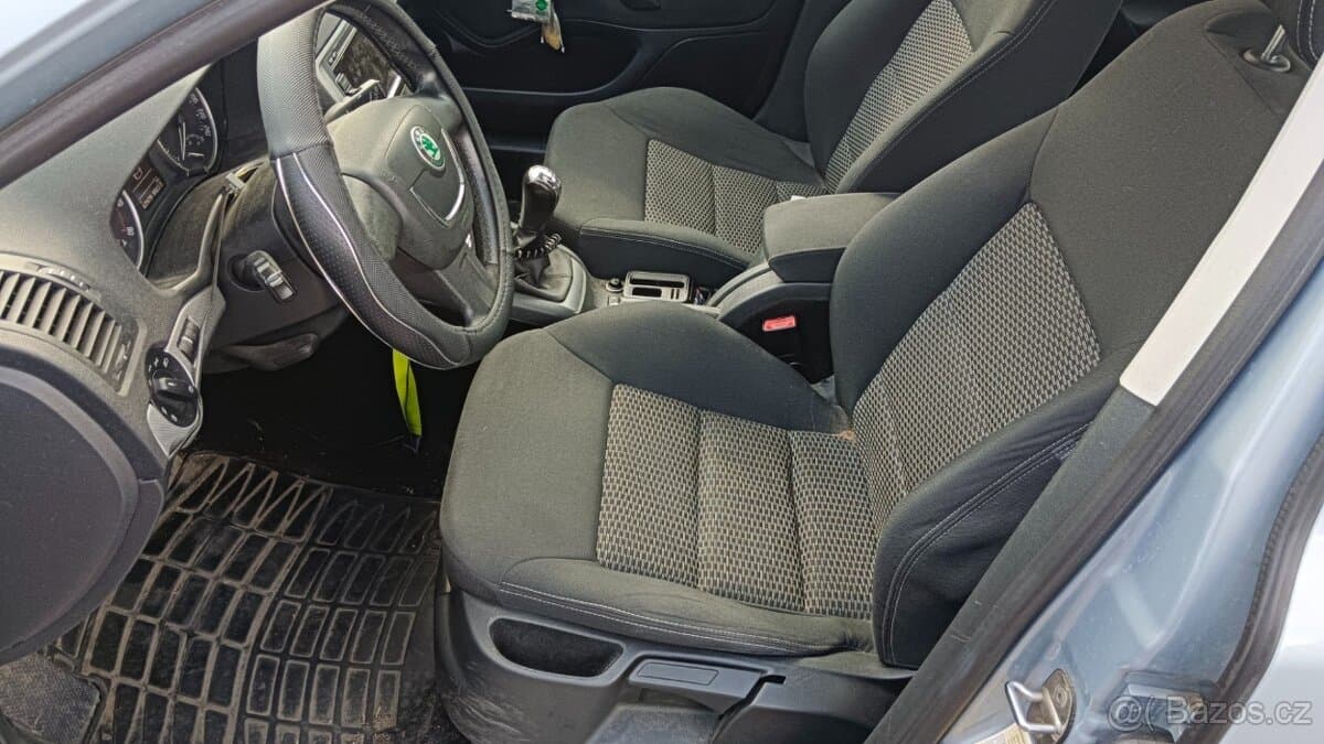 2010 Škoda OCTAVIA - 11