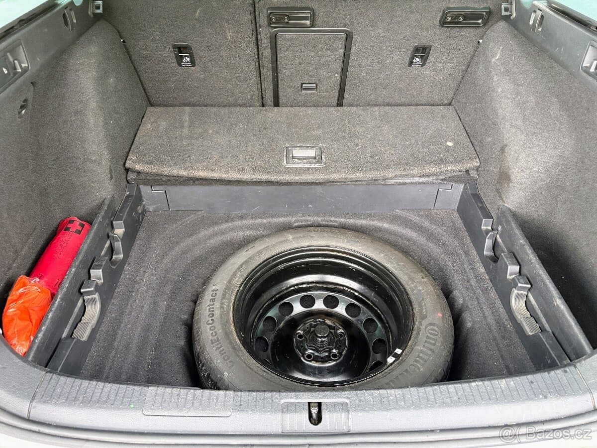 2015 Volkswagen GOLF - 11