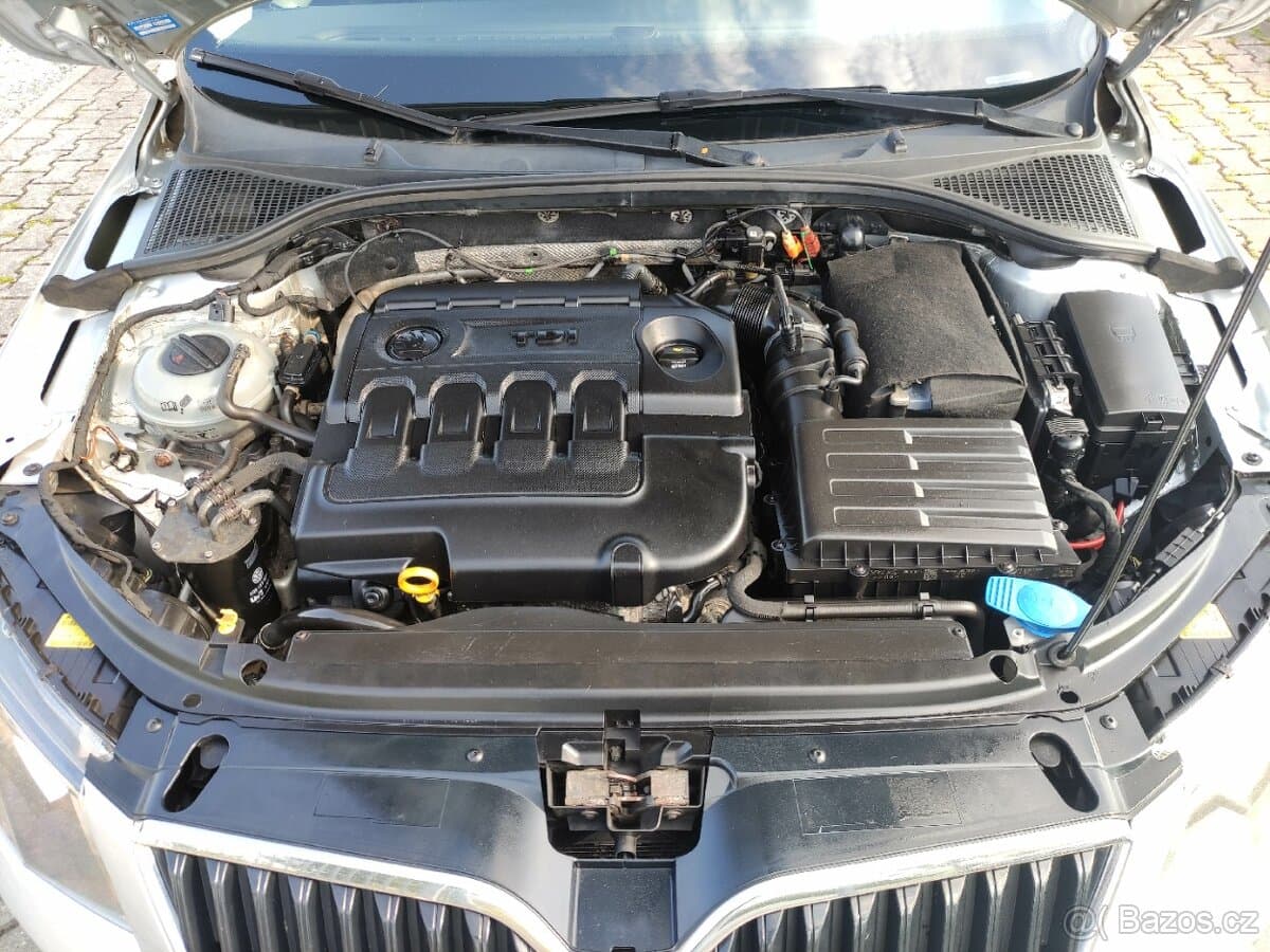 2015 Škoda OCTAVIA - 11