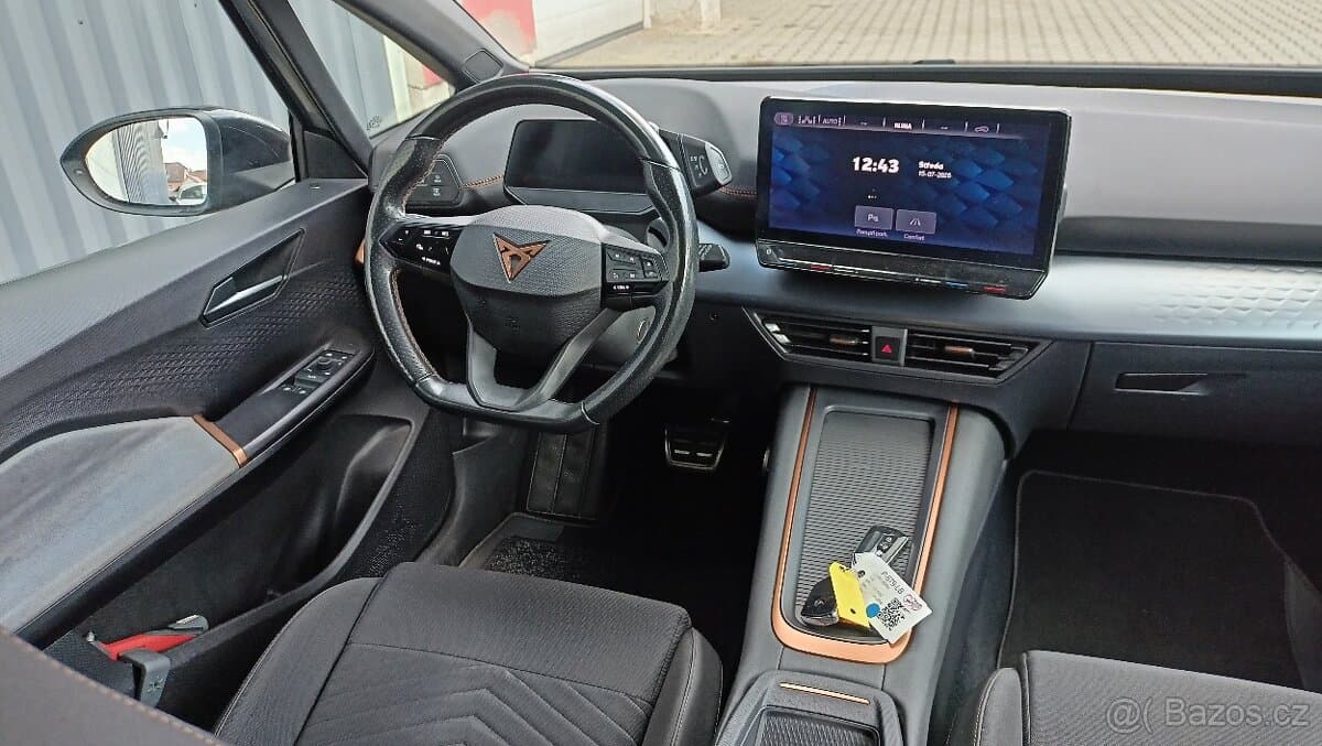 2022 Cupra BORN - 11