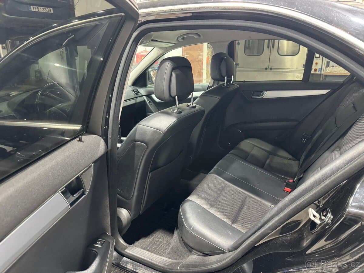 2007 Mercedes-Benz C-CLASS - 11