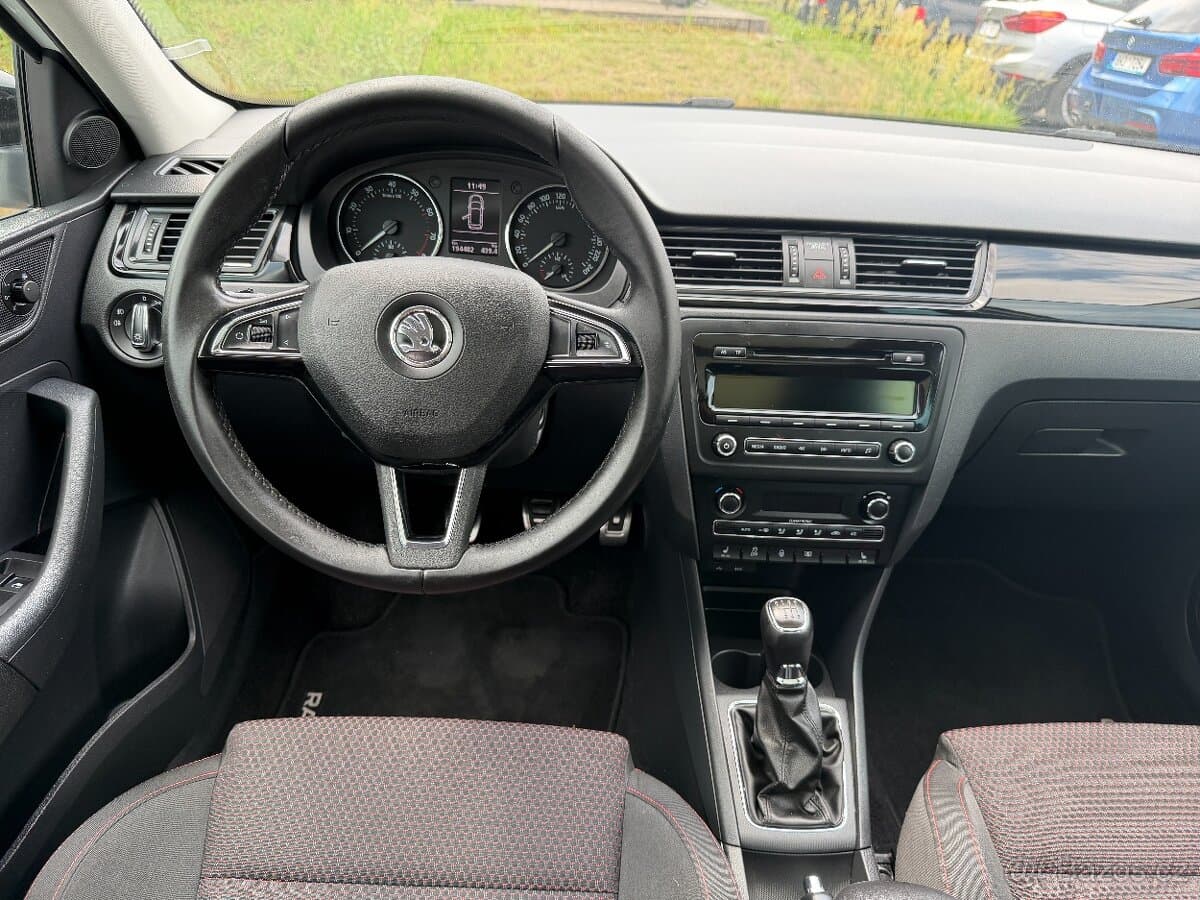 2015 Škoda RAPID - 11
