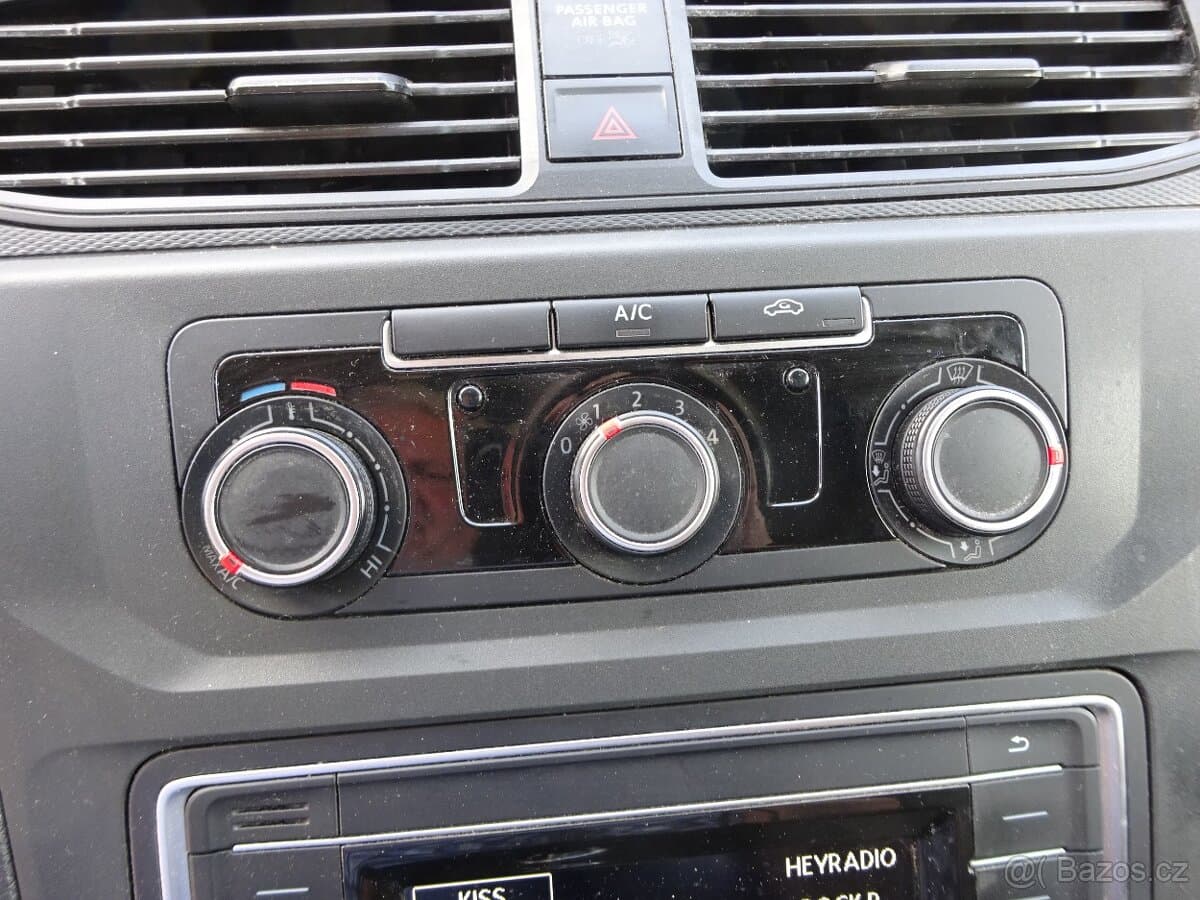 2019 Volkswagen CADDY - 11
