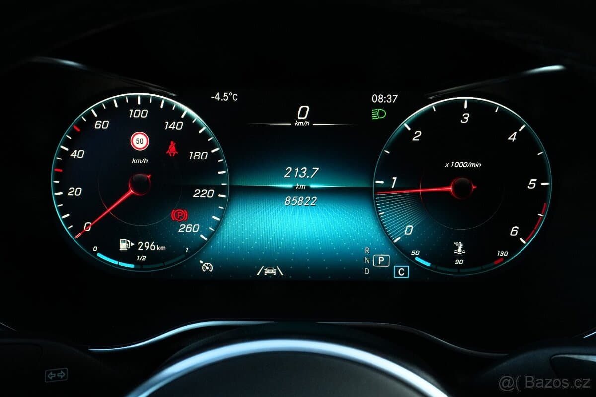 2019 Mercedes-Benz OSTATNÍ - 11