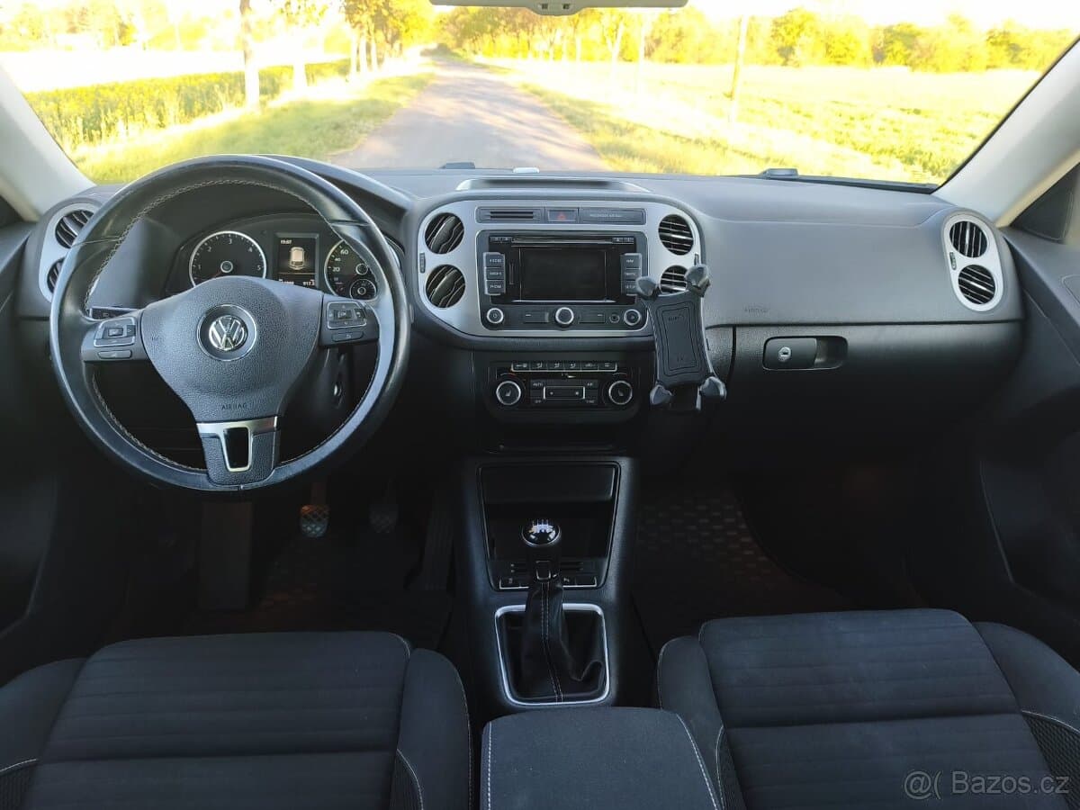 2014 Volkswagen TIGUAN - 11