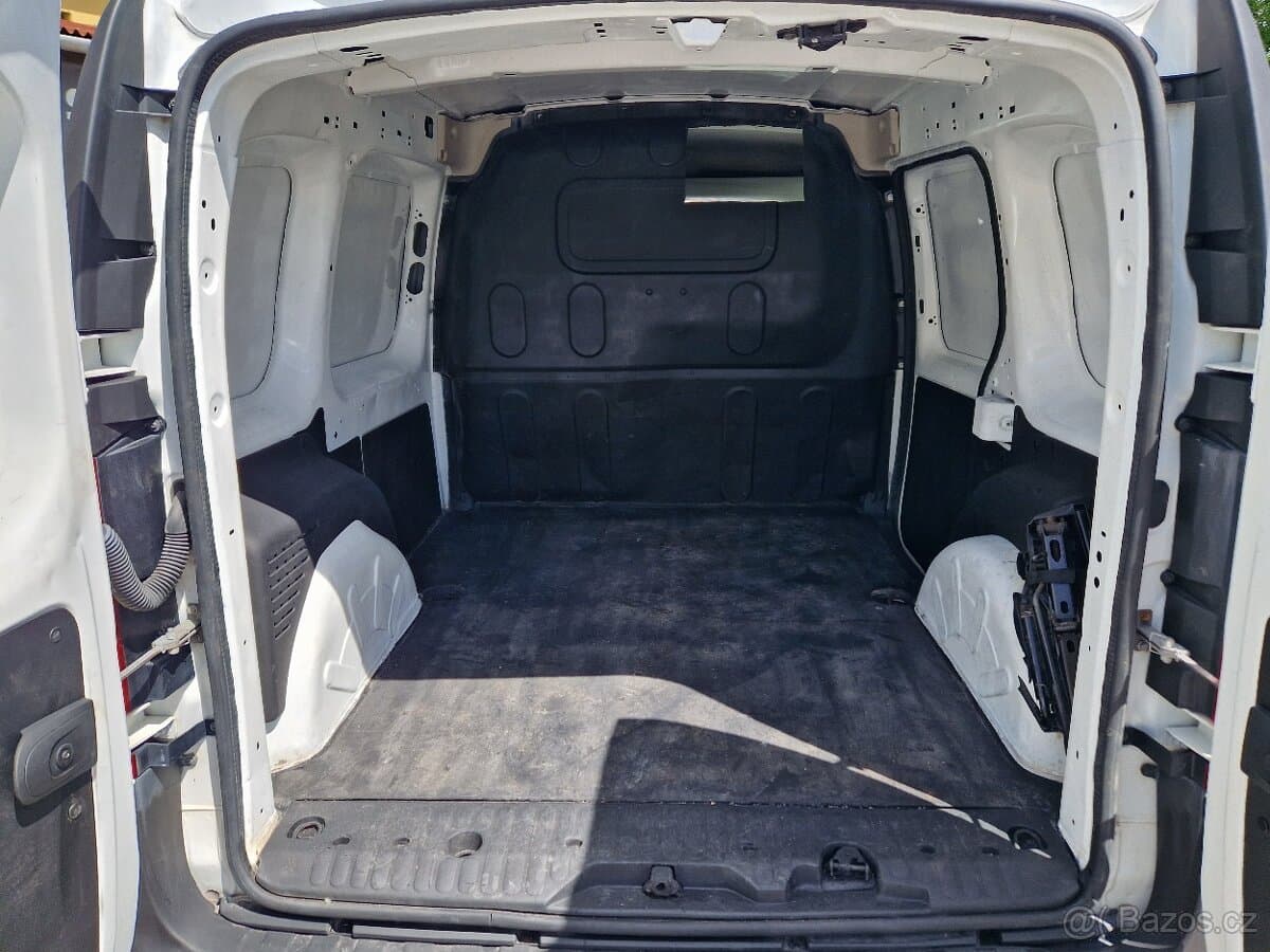 2015 Mercedes-Benz CITAN - 11