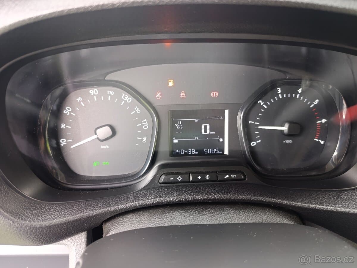 2020 Toyota PROACE - 11