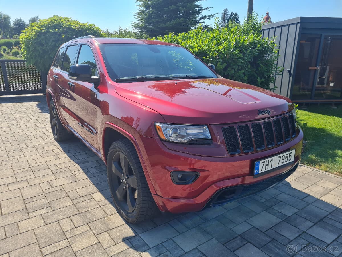2014 Jeep CHEROKEE - 11