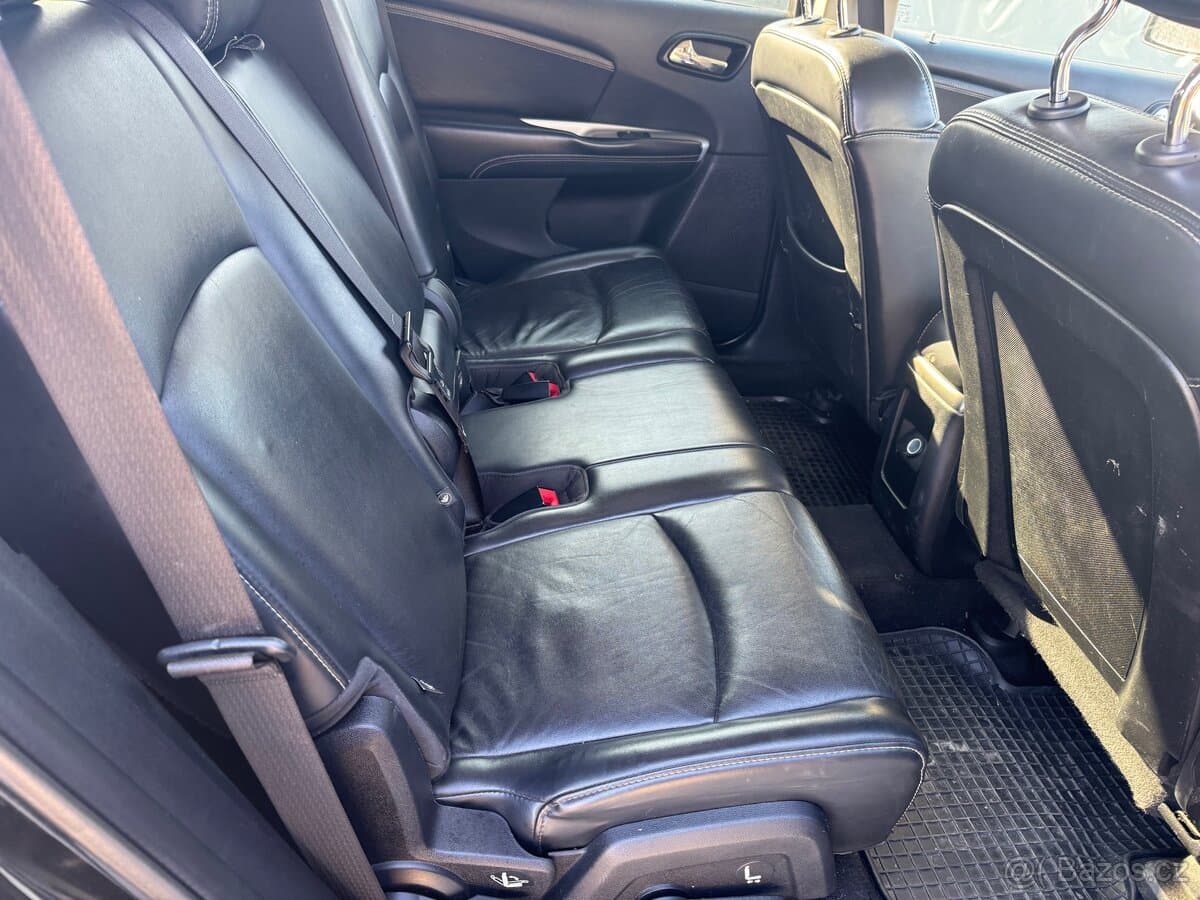 2014 Dodge JOURNEY - 11