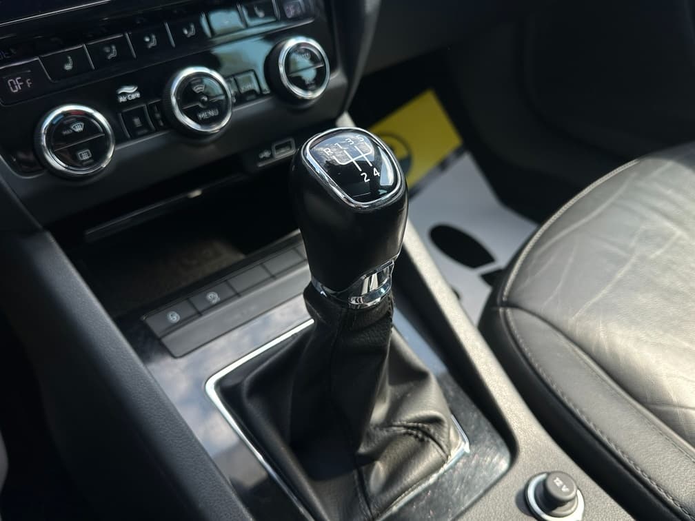 2018 Škoda OCTAVIA - 11