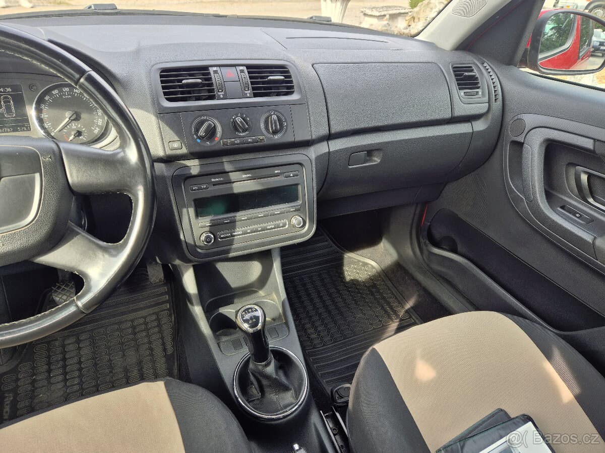 2010 Škoda ROOMSTER - 11