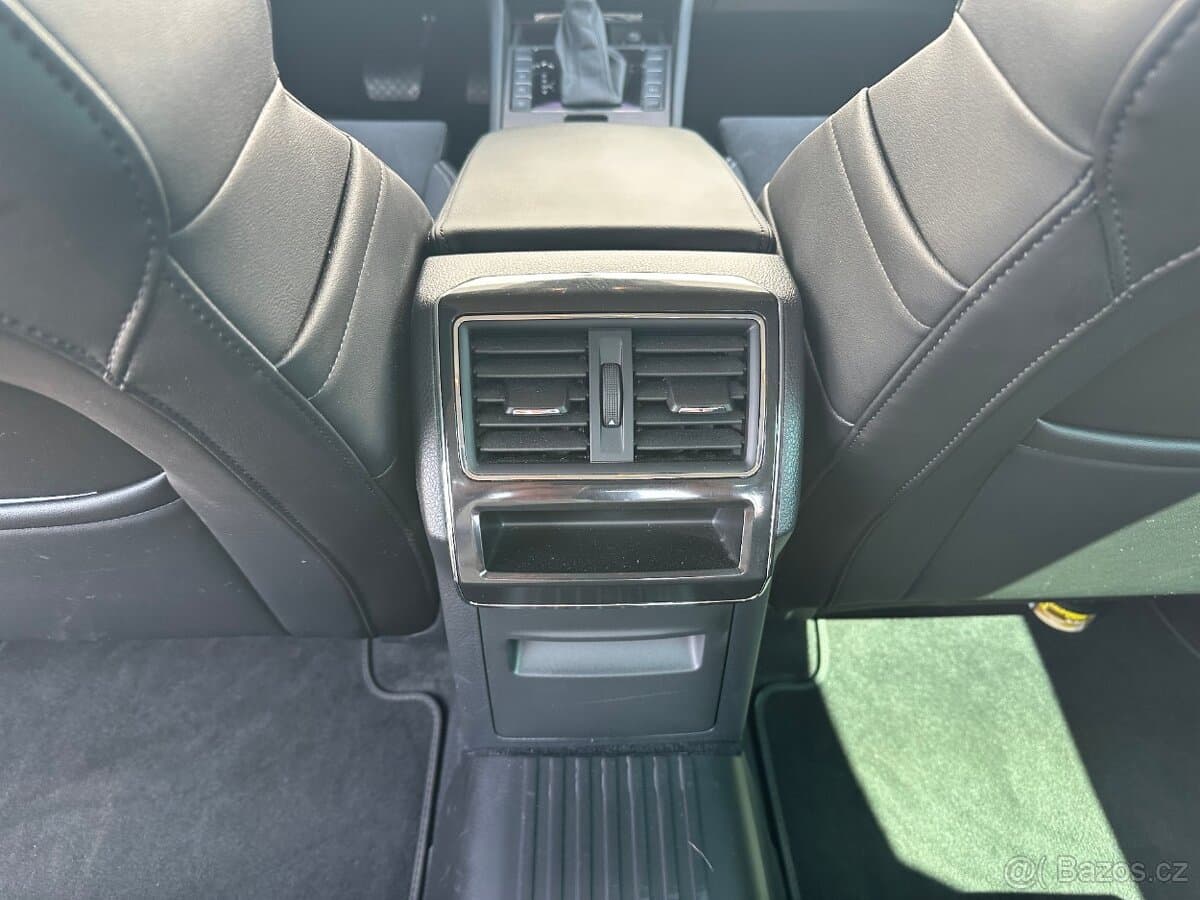 2022 Škoda SUPERB - 11