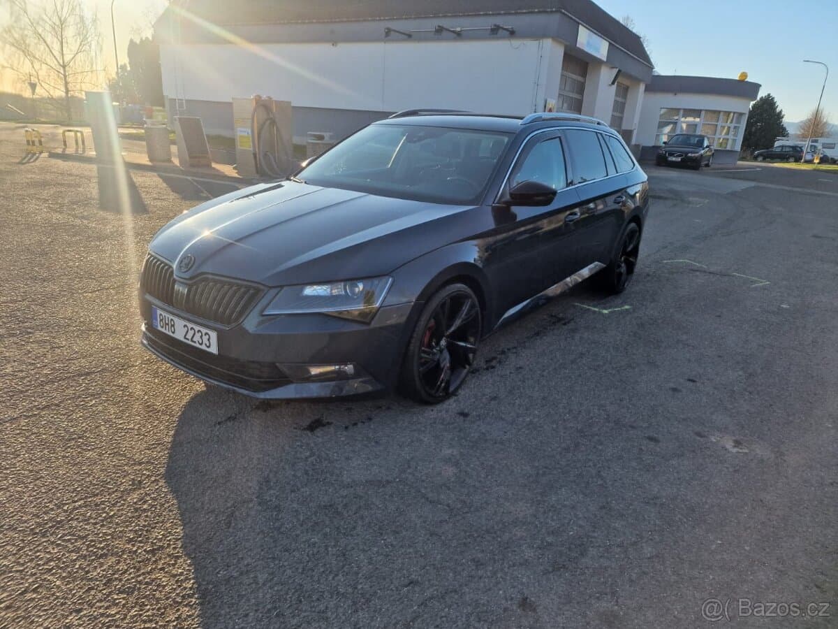 Škoda SUPERB - 11