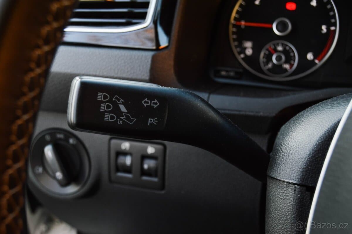 2015 Volkswagen CADDY - 11