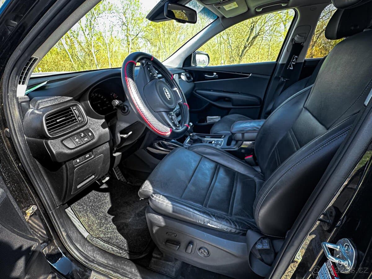 2015 Kia SORENTO - 11