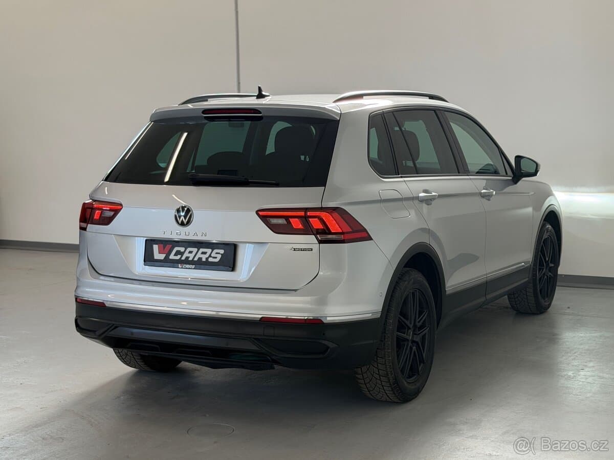Volkswagen TIGUAN - 11